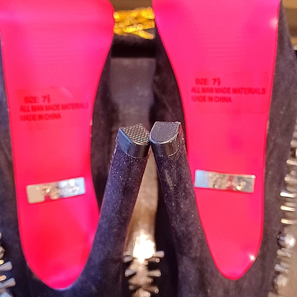 Quip Luxe Designer Shoe High Heel Pump Size 7.5 Color: Black - Picture 2 of 5